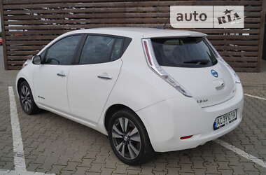 Хэтчбек Nissan Leaf 2014 в Луцке