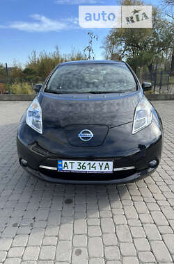 Хетчбек Nissan Leaf 2013 в Івано-Франківську