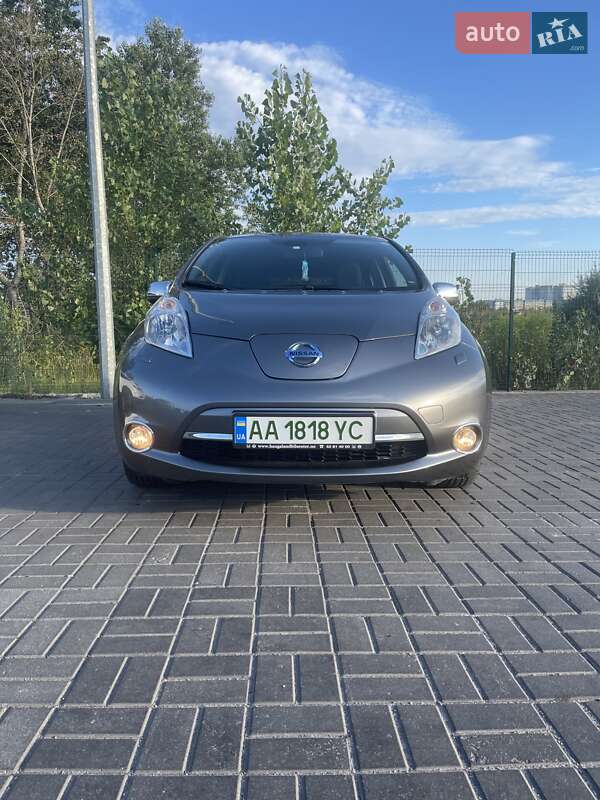 Nissan Leaf 2014