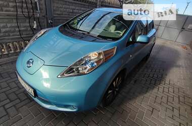 Хетчбек Nissan Leaf 2015 в Кропивницькому