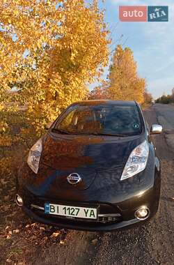 Хэтчбек Nissan Leaf 2014 в Полтаве