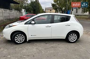 Хэтчбек Nissan Leaf 2013 в Киеве