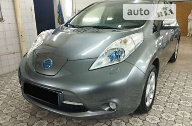 Хетчбек Nissan Leaf 2014 в Луцьку