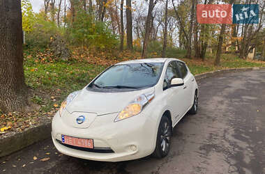 Хэтчбек Nissan Leaf 2014 в Львове