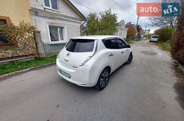 Хэтчбек Nissan Leaf 2016 в Тернополе