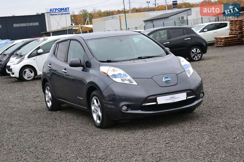 Хетчбек Nissan Leaf 2014 в Луцьку
