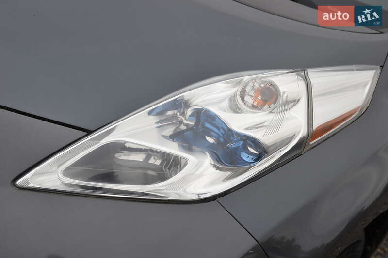 Хетчбек Nissan Leaf 2014 в Луцьку