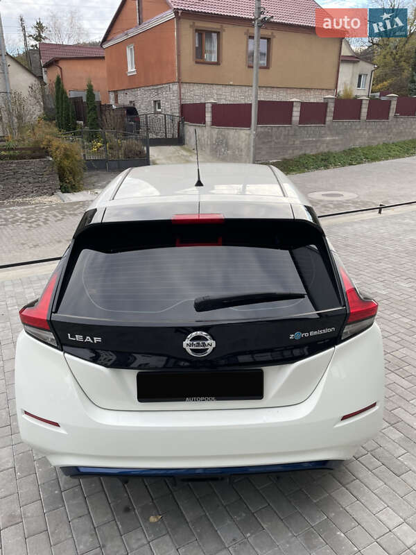 Хетчбек Nissan Leaf 2018 в Кременці