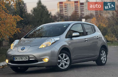 Хетчбек Nissan Leaf 2013 в Рівному