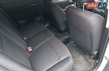 Хэтчбек Nissan Leaf 2014 в 