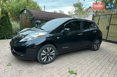 Хэтчбек Nissan Leaf 2015 в Одессе