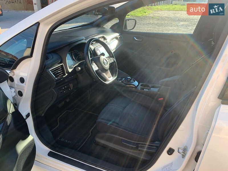 Хетчбек Nissan Leaf 2019 в Тернополі фото 17 Хетчбек Nissan Leaf 2019 в Тернополі