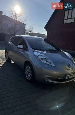 Хетчбек Nissan Leaf 2013 в Луцьку