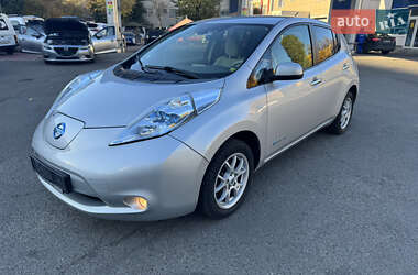 Хетчбек Nissan Leaf 2011 в Одесі