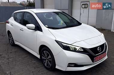 Хетчбек Nissan Leaf 2019 в Дніпрі