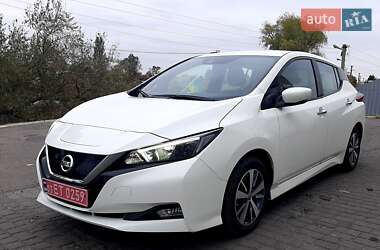 Хетчбек Nissan Leaf 2019 в Дніпрі