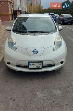 Хетчбек Nissan Leaf 2013 в Софіївській Борщагівці