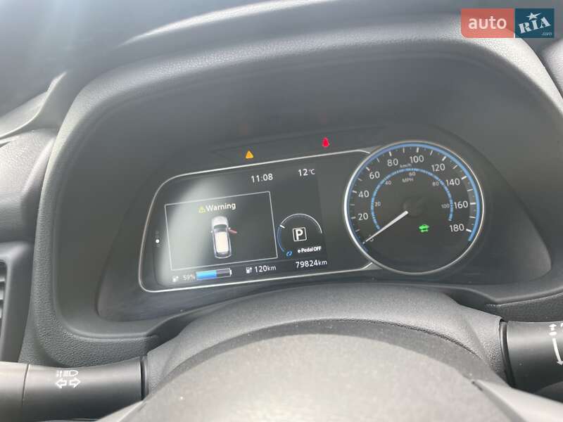 Хэтчбек Nissan Leaf 2018 в Одессе