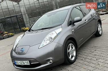 Хэтчбек Nissan Leaf 2015 в Тернополе