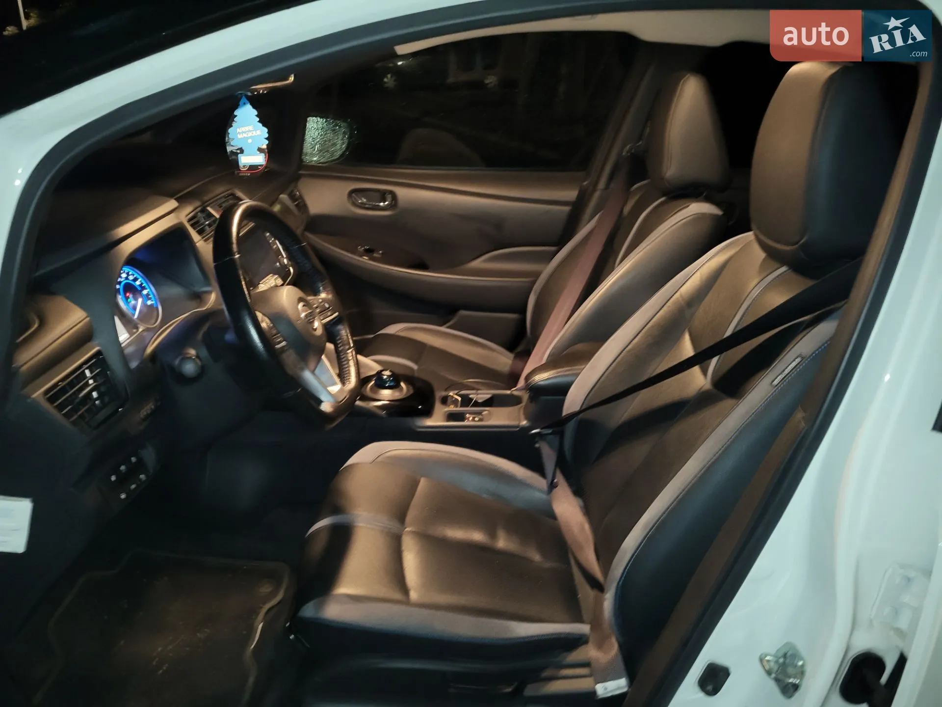 2019 Nissan Leaf - мініатюра 16