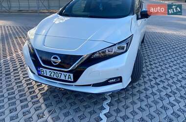 Хетчбек Nissan Leaf 2019 в 