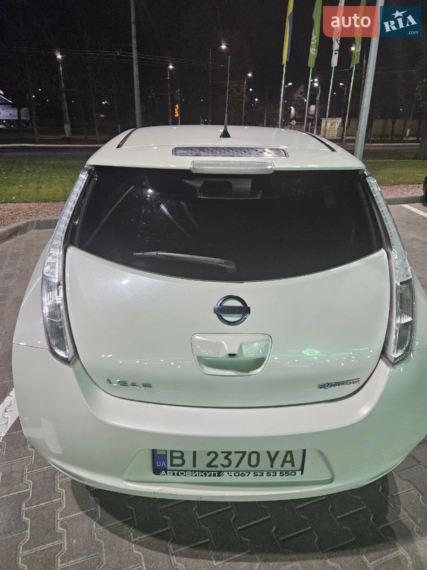 2017 Nissan Leaf - мініатюра 8