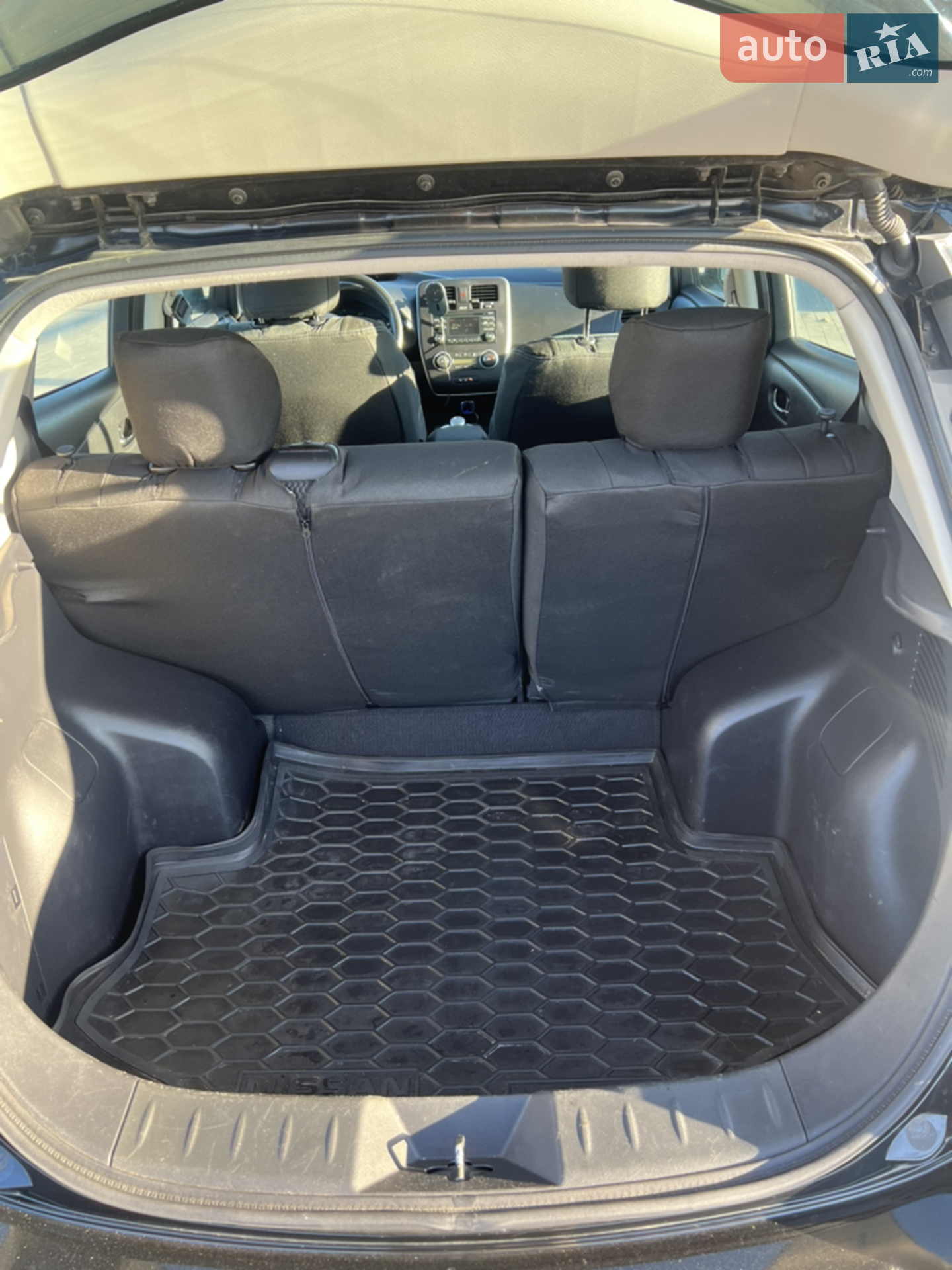 2014 Nissan Leaf - мініатюра 11