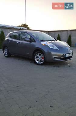 Хетчбек Nissan Leaf 2015 в Сарнах