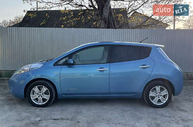 Хетчбек Nissan Leaf 2011 в Недобоївцях