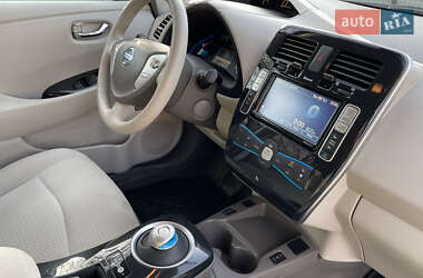 Хетчбек Nissan Leaf 2011 в Недобоївцях