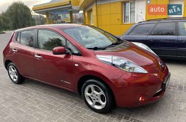 Хэтчбек Nissan Leaf 2012 в Ровно