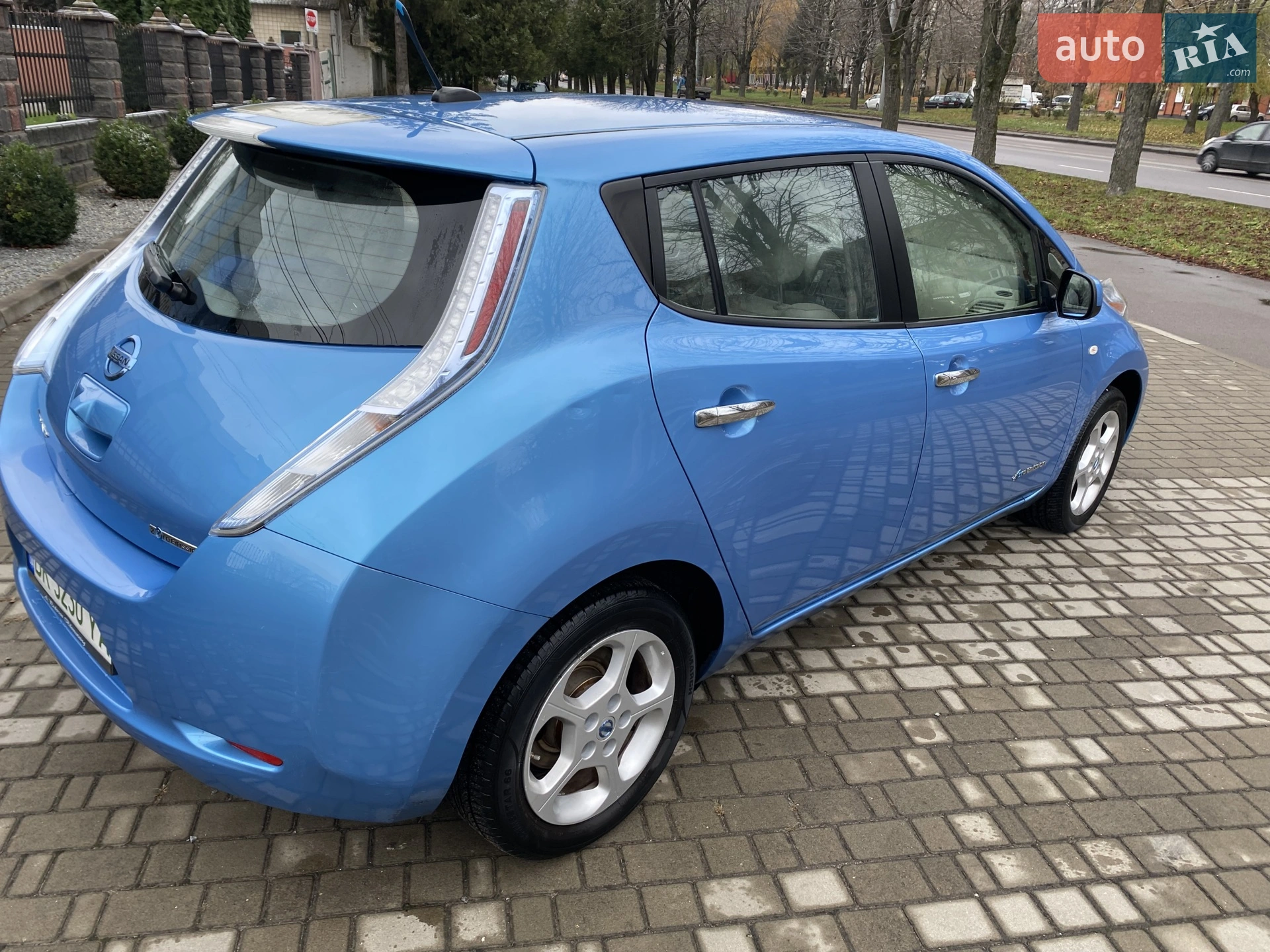 2011 Nissan Leaf - мініатюра 6