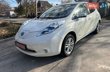 Хэтчбек Nissan Leaf 2012 в Кривом Роге