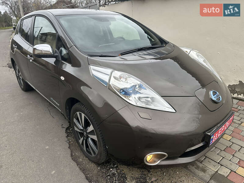Nissan Leaf 2016