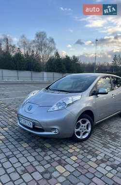 Хэтчбек Nissan Leaf 2016 в Луцке