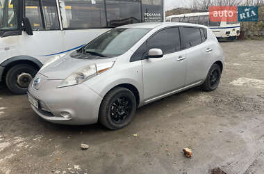 Хетчбек Nissan Leaf 2013 в Первомайську