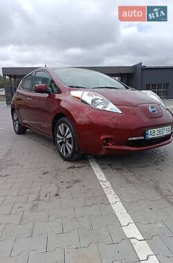 Хетчбек Nissan Leaf 2016 в Вінниці