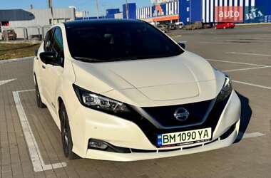 Хэтчбек Nissan Leaf 2018 в Сумах