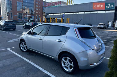 Хетчбек Nissan Leaf 2012 в Львові