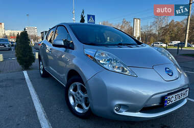 Хэтчбек Nissan Leaf 2012 в Львове