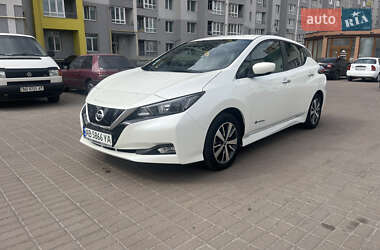 Хэтчбек Nissan Leaf 2019 в Виннице