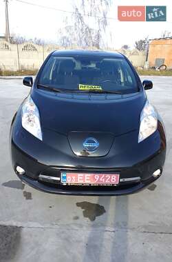 Хетчбек Nissan Leaf 2017 в Дубровиці