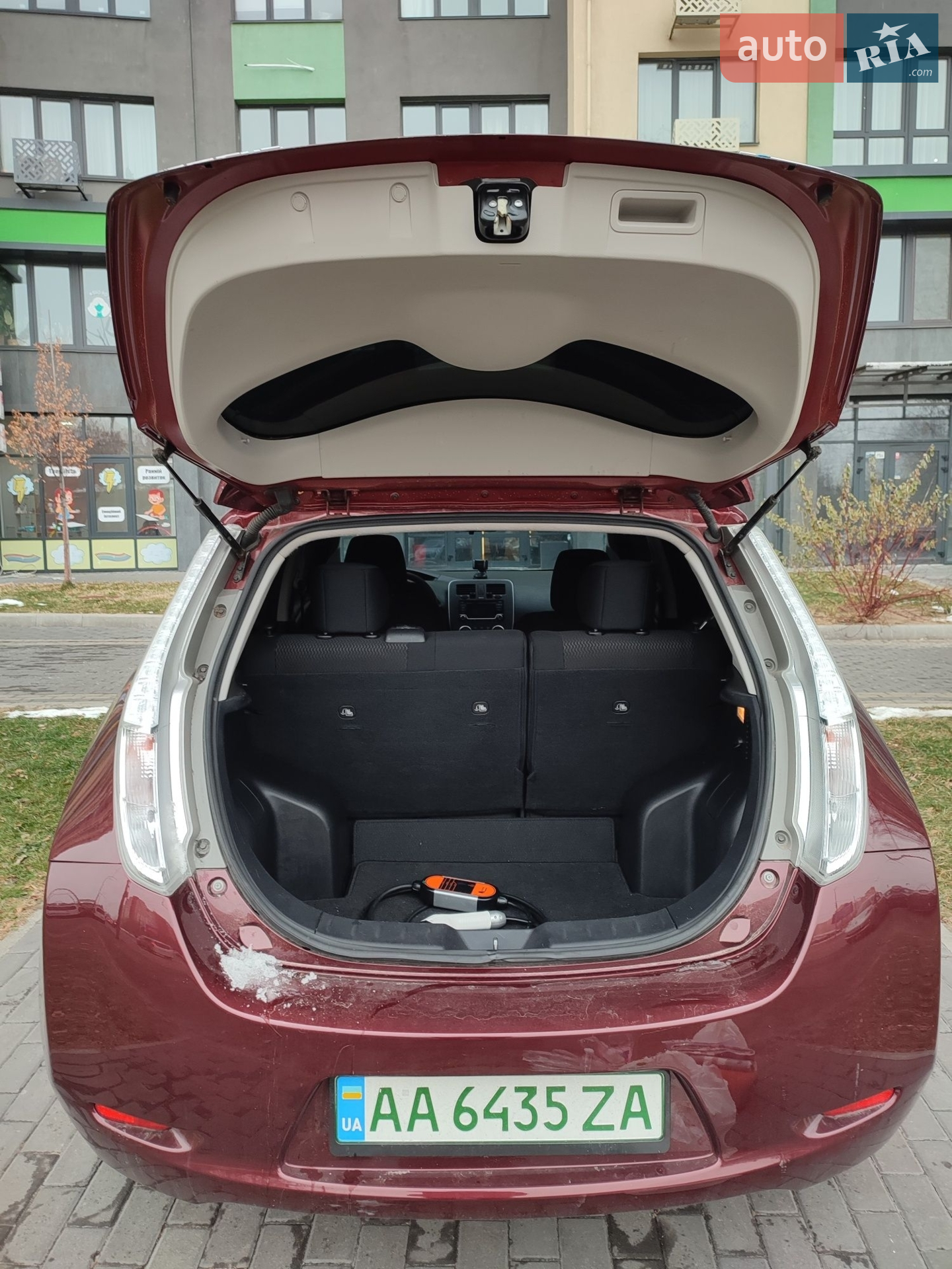 2017 Nissan Leaf - мініатюра 13