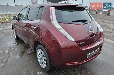 Хэтчбек Nissan Leaf 2016 в Шостке