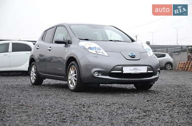 Хэтчбек Nissan Leaf 2015 в Луцке