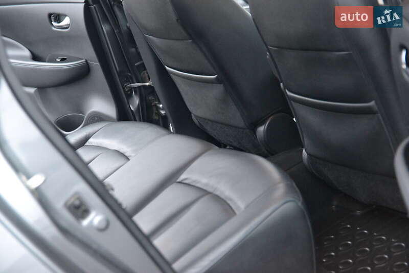 Хетчбек Nissan Leaf 2015 в Луцьку фото 20 Хетчбек Nissan Leaf 2015 в Луцьку