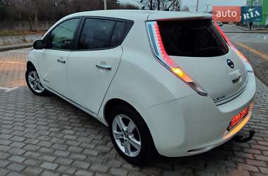 Хэтчбек Nissan Leaf 2014 в Львове