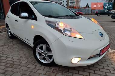 Хэтчбек Nissan Leaf 2014 в Львове