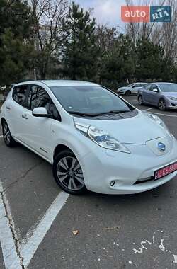 Хетчбек Nissan Leaf 2014 в Одесі