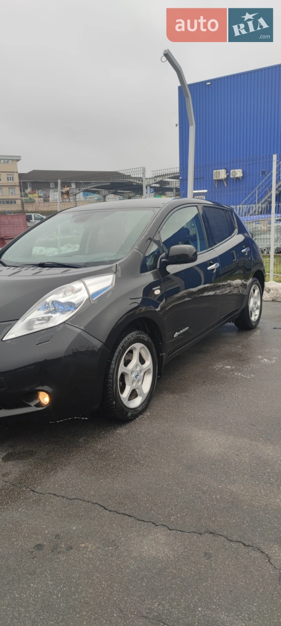 2015 Nissan Leaf - мініатюра 11
